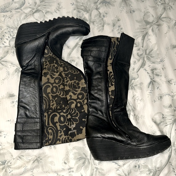 Fly London tall boots, size 39 - Picture 2 of 10